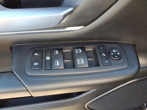 Used 2022 RAM 1500 Big Horn AWD/4WD image 25