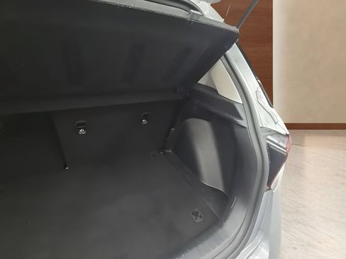 Used 2022 Hyundai Venue SEL FWD image 20