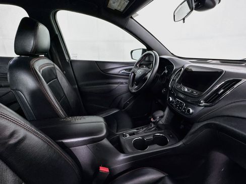Used 2023 Chevrolet Equinox RS FWD image 50