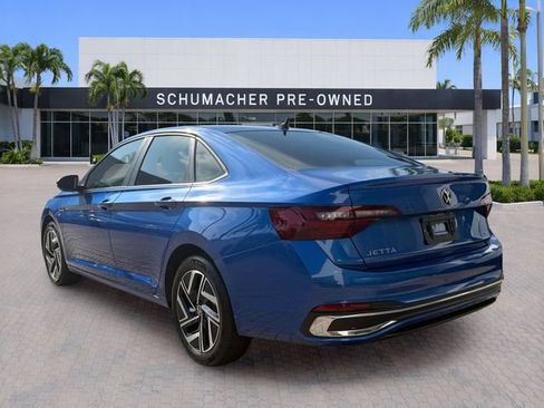 Used 2024 Volkswagen Jetta SEL FWD image 5