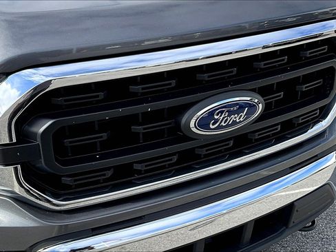 Used 2023 Ford F150 XLT image 32