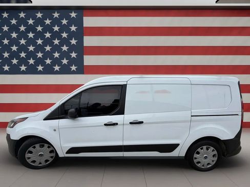 Used 2021 Ford Transit Connect XL image 4