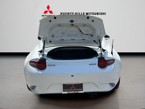 Used 2023 MAZDA MX-5 Miata Grand Touring w/ Weather Package RWD image 15