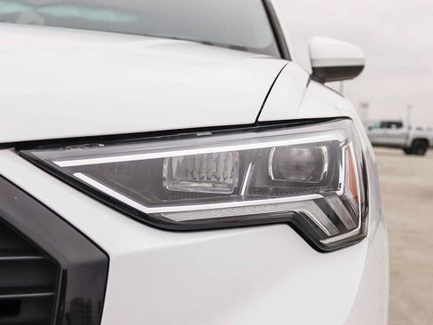 Used 2025 Audi Q3 2.0T Premium w/ Convenience Package AWD/4WD image 7