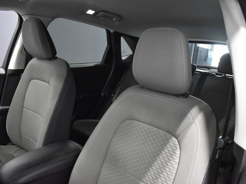 Used 2022 Ford Escape SE w/ Convenience Package FWD image 5