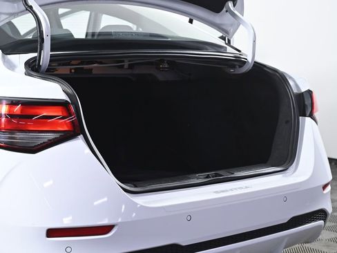 Certified 2023 Nissan Sentra S image 27