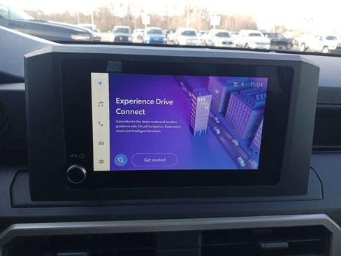 Used 2025 Toyota Tacoma SR image 21