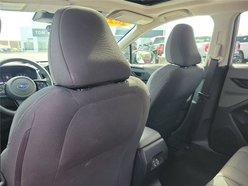 Used 2025 Subaru Crosstrek 2.0i Premium AWD/4WD image 14