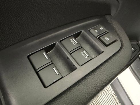 Certified 2025 Honda Ridgeline Sport image 10