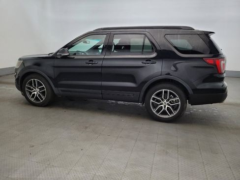 Used 2016 Ford Explorer Sport w/ Equipment Group 401A AWD/4WD image 3