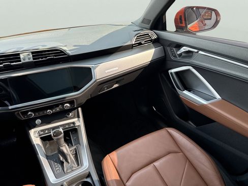 Used 2020 Audi Q3 2.0T Prestige w/ Prestige Package image 13