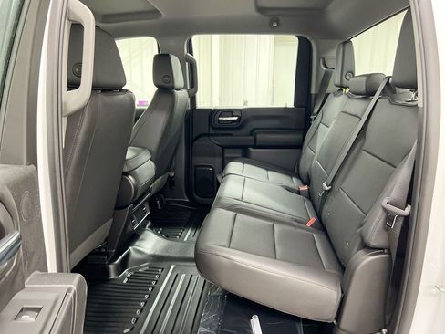 Used 2024 Chevrolet Silverado 3500 W/T image 22