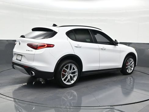Used 2019 Alfa Romeo Stelvio Ti Sport w/ Quick Order Package 22S Sport image 5