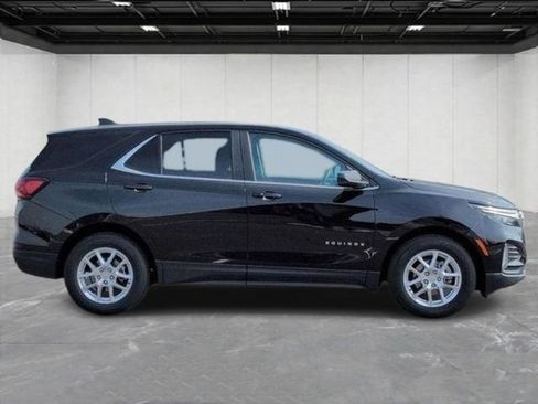 Used 2024 Chevrolet Equinox LT FWD image 6