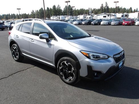 Used 2023 Subaru Crosstrek 2.5i Limited AWD/4WD image 7
