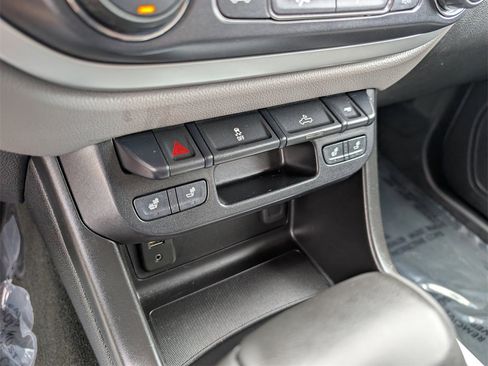 Used 2018 Chevrolet Colorado LT w/ Luxury Package, Chrome image 30