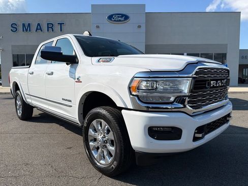 Used 2019 RAM 2500 Limited AWD/4WD image 1