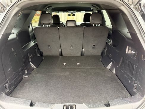 Used 2022 Ford Explorer AWD image 28