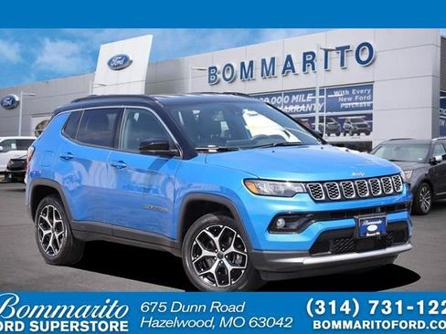 Used 2025 Jeep Compass Limited AWD/4WD image 1