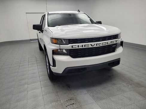 Used 2020 Chevrolet Silverado 1500 Custom w/ Custom Value Package AWD/4WD image 14