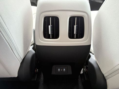 Used 2026 Hyundai Tucson SEL FWD image 19