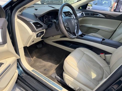 Used 2014 Lincoln MKZ Hybrid w/ Equipment Group 202A Reserve FWD image 11