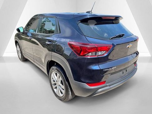 Used 2021 Chevrolet TrailBlazer LS FWD image 5