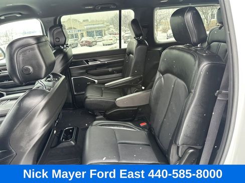 Used 2024 Jeep Wagoneer Series II image 26