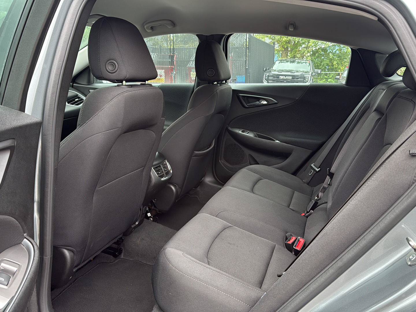 Used 2024 Chevrolet Malibu LT FWD image 10