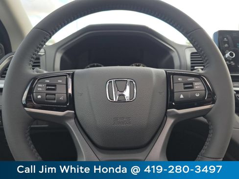 Certified 2026 Honda Odyssey EX-L image 24