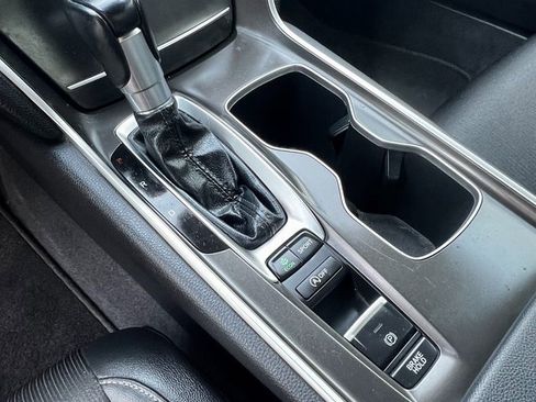 Used 2022 Honda Accord Sport image 19