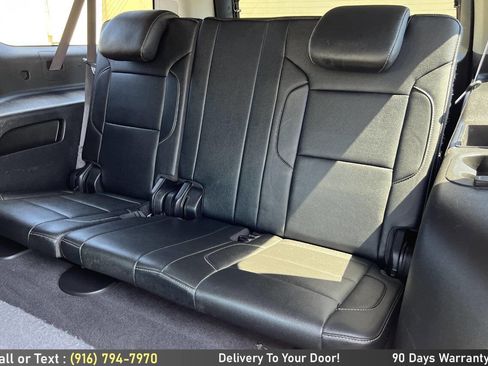 Used 2020 Chevrolet Suburban LT AWD/4WD image 17