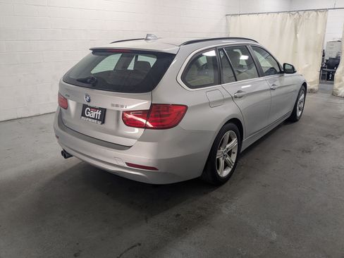 Used 2015 BMW 328i xDrive Wagon AWD/4WD image 7