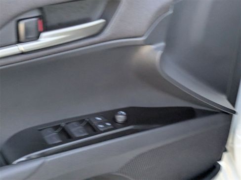 Used 2025 Toyota Camry LE image 16