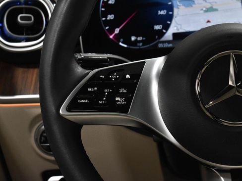 Used 2023 Mercedes-Benz C 300 4MATIC Sedan image 8