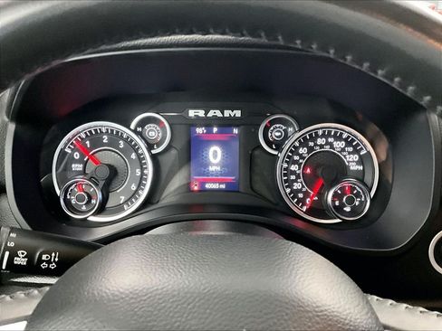 Used 2024 RAM 1500 Big Horn AWD/4WD image 25