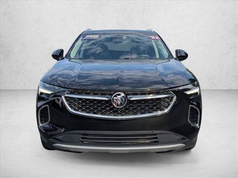 Used 2022 Buick Envision Avenir w/ Technology Package II FWD image 2