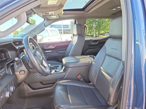 Used 2024 GMC Sierra 1500 Denali AWD/4WD image 23