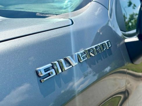 Used 2023 Chevrolet Silverado 1500 Custom AWD/4WD image 14