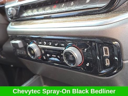 Certified 2022 Chevrolet Silverado 1500 LT Trail Boss w/ LT Trail Boss Premium Package AWD/4WD image 33