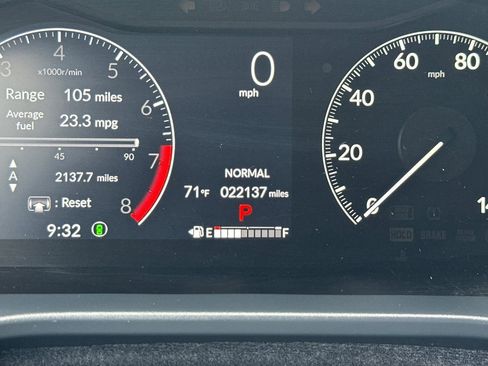 Used 2025 Honda HR-V Sport image 28