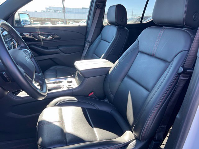 Used 2023 Chevrolet Traverse RS w/ LPO, Floor Liner Package AWD/4WD image 23
