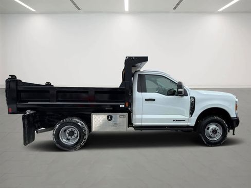 Used 2024 Ford F350 XL image 5