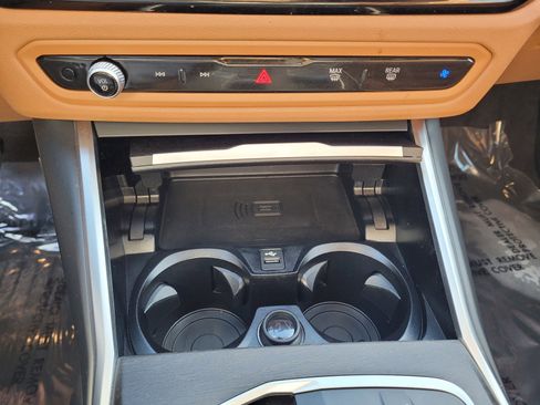 Used 2024 BMW i4 eDrive35 w/ Premium Package image 26