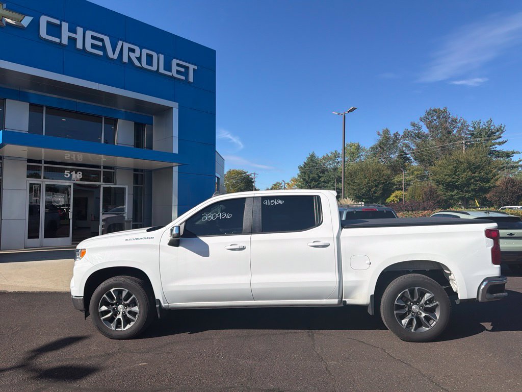 Certified 2023 Chevrolet Silverado 1500 LT AWD/4WD image 3