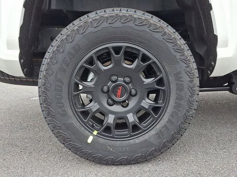 New 2026 Toyota Tacoma 4x4 Double Cab image 18