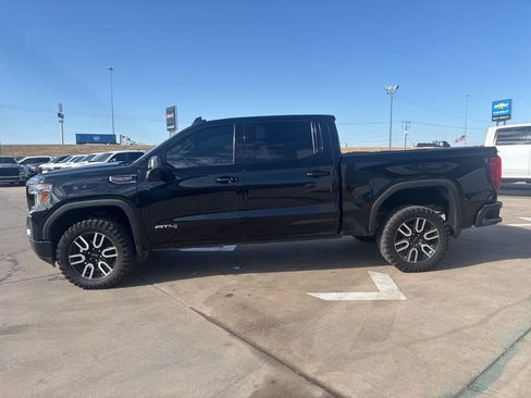 Used 2019 GMC Sierra 1500 AT4 w/ AT4 Premium Package image 3