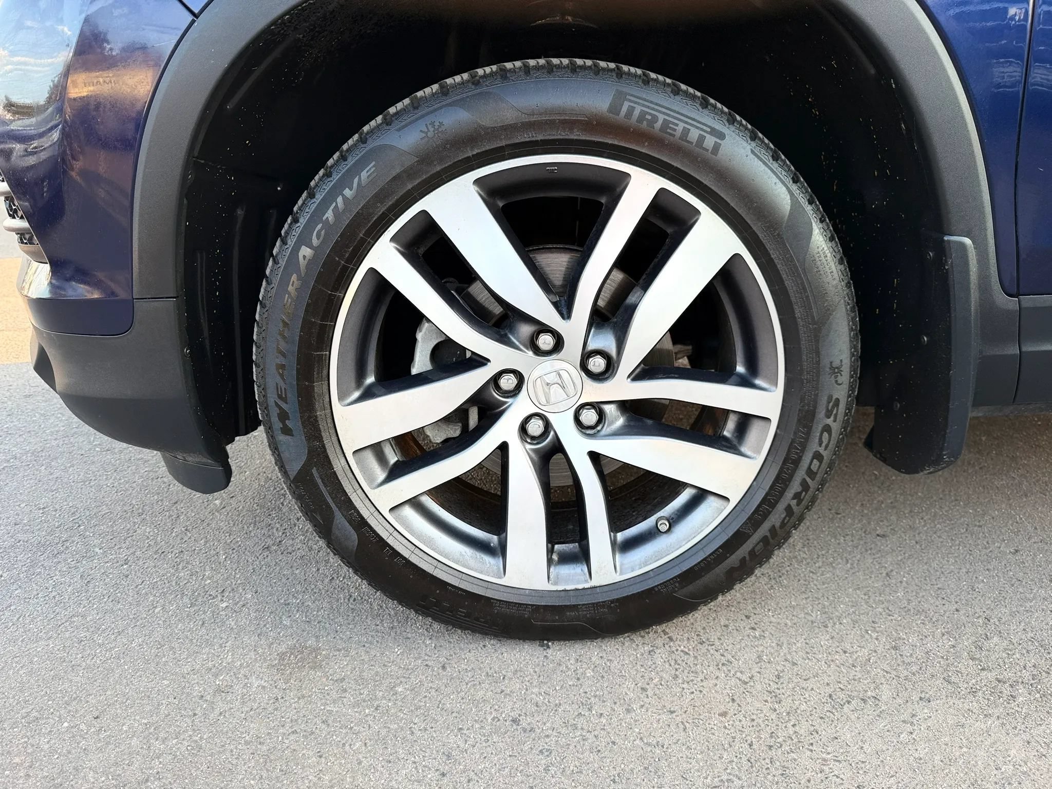 Used 2017 Honda Pilot Elite image 41