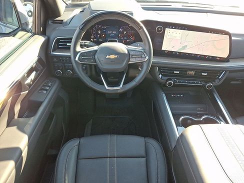 Certified 2025 Chevrolet Tahoe High Country image 9