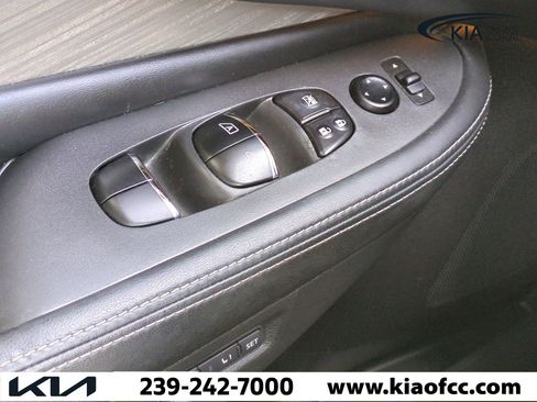 Used 2017 Nissan Murano Platinum w/ Platinum Technology Package image 25